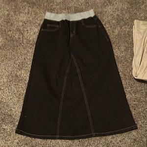 Girls black maxi skirt